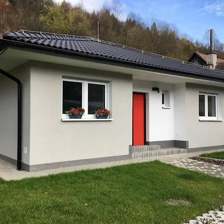 Villa The Red Door Radola