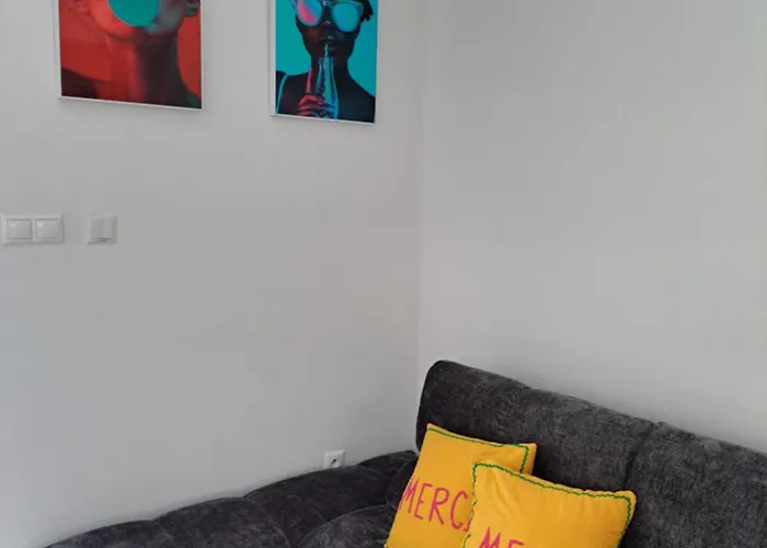 The Red Door Villa Radola